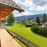 7 By Interhome