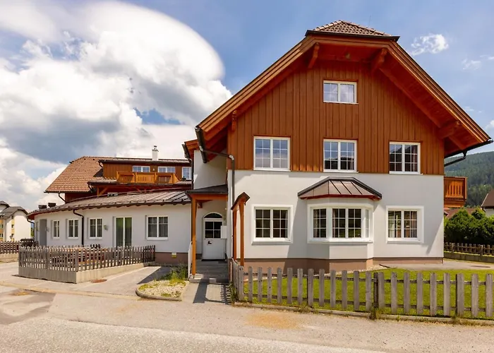 7 By Interhome شقة